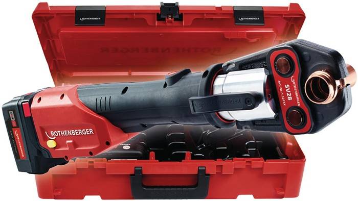 Akkupressmaschine ROMAX 4000 Basic Set CAS Akku,Ladegerät,SV 15,22,28mm 4Ah