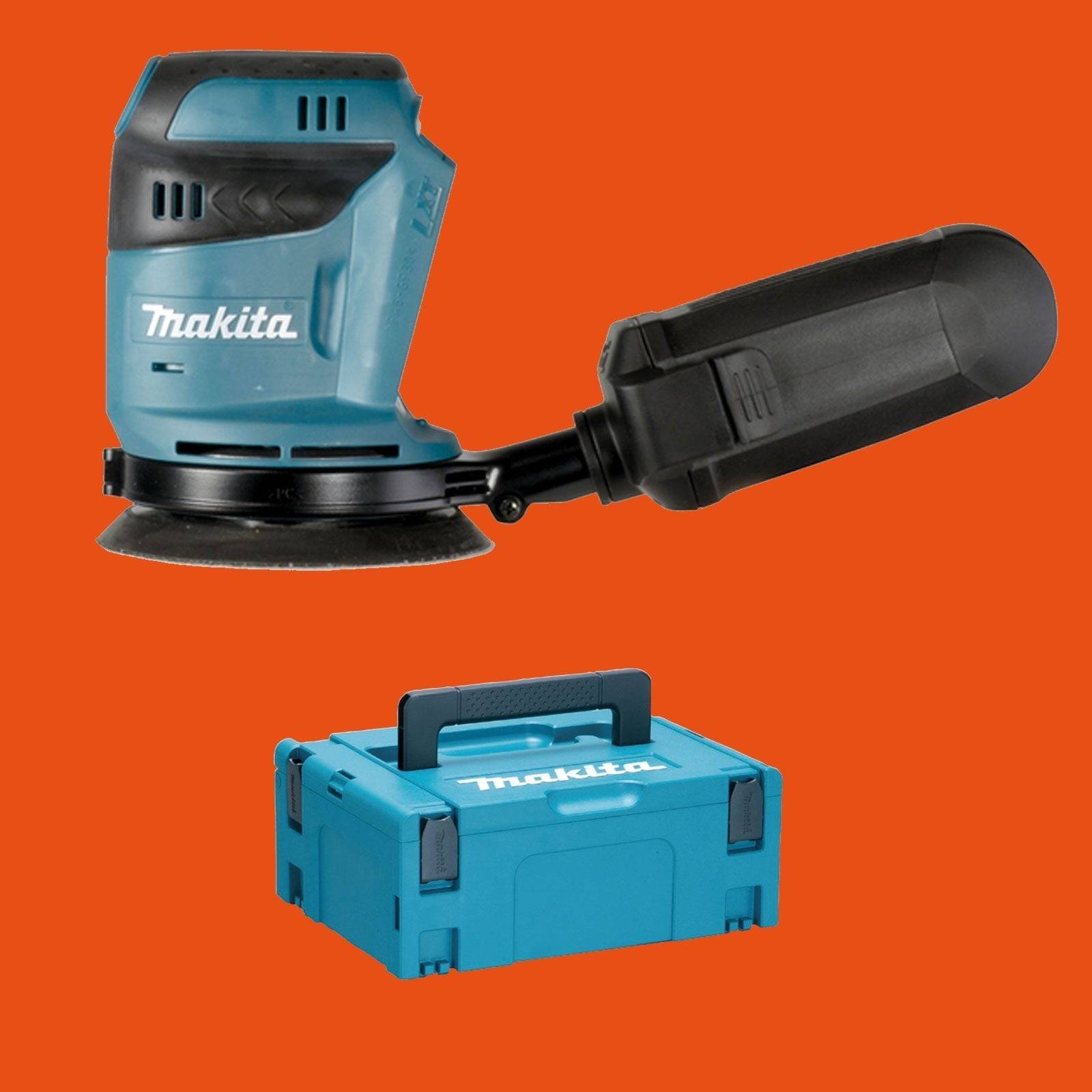 Eine blaue Makita Akku-Schleifmaschine mit schwarzem Griff, die über einer passenden blauen Werkzeugkiste vor einem orangefarbenen Hintergrund platziert ist.