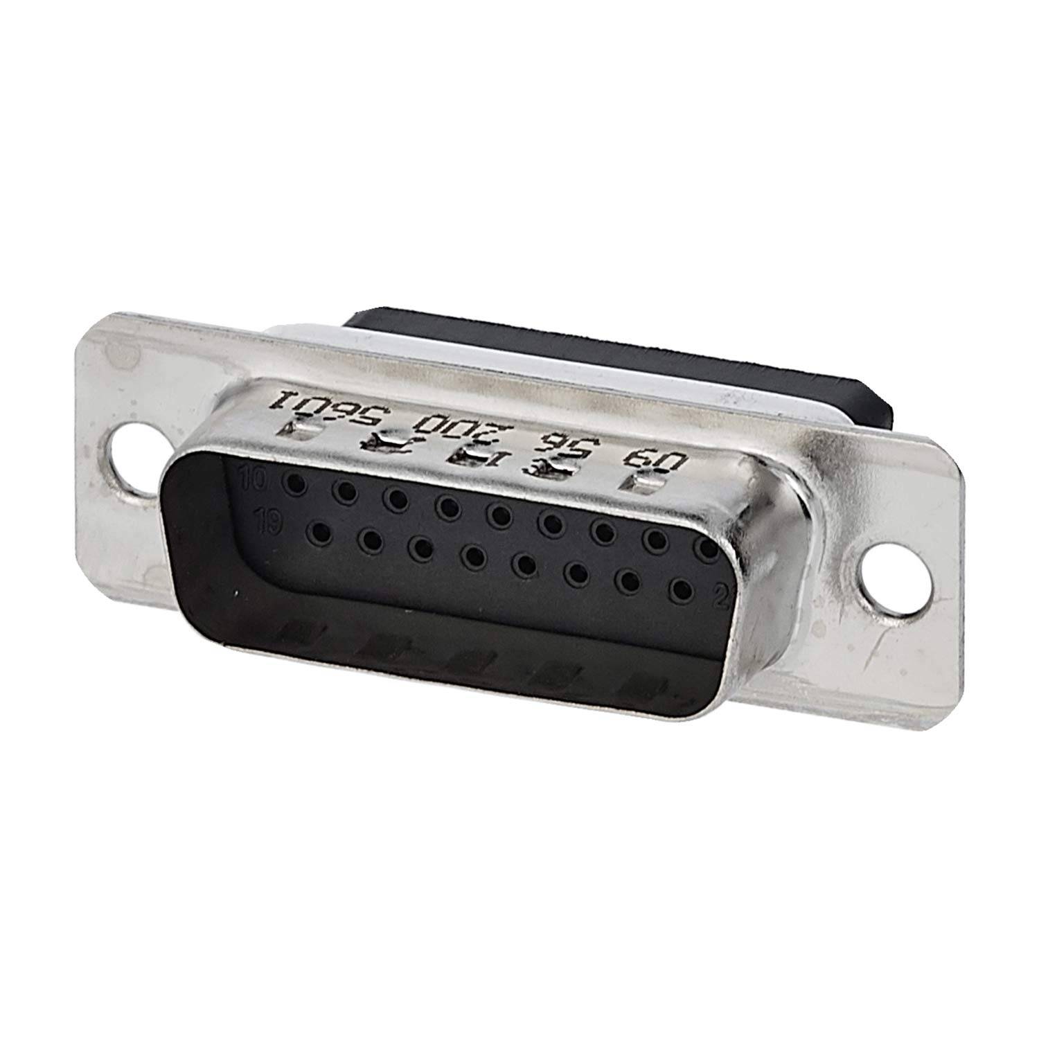 DB15-Stecker mit Metallgehäuse und 15 Pins, die in zwei Reihen angeordnet sind, zum Anschluss von elektronischen Geräten.