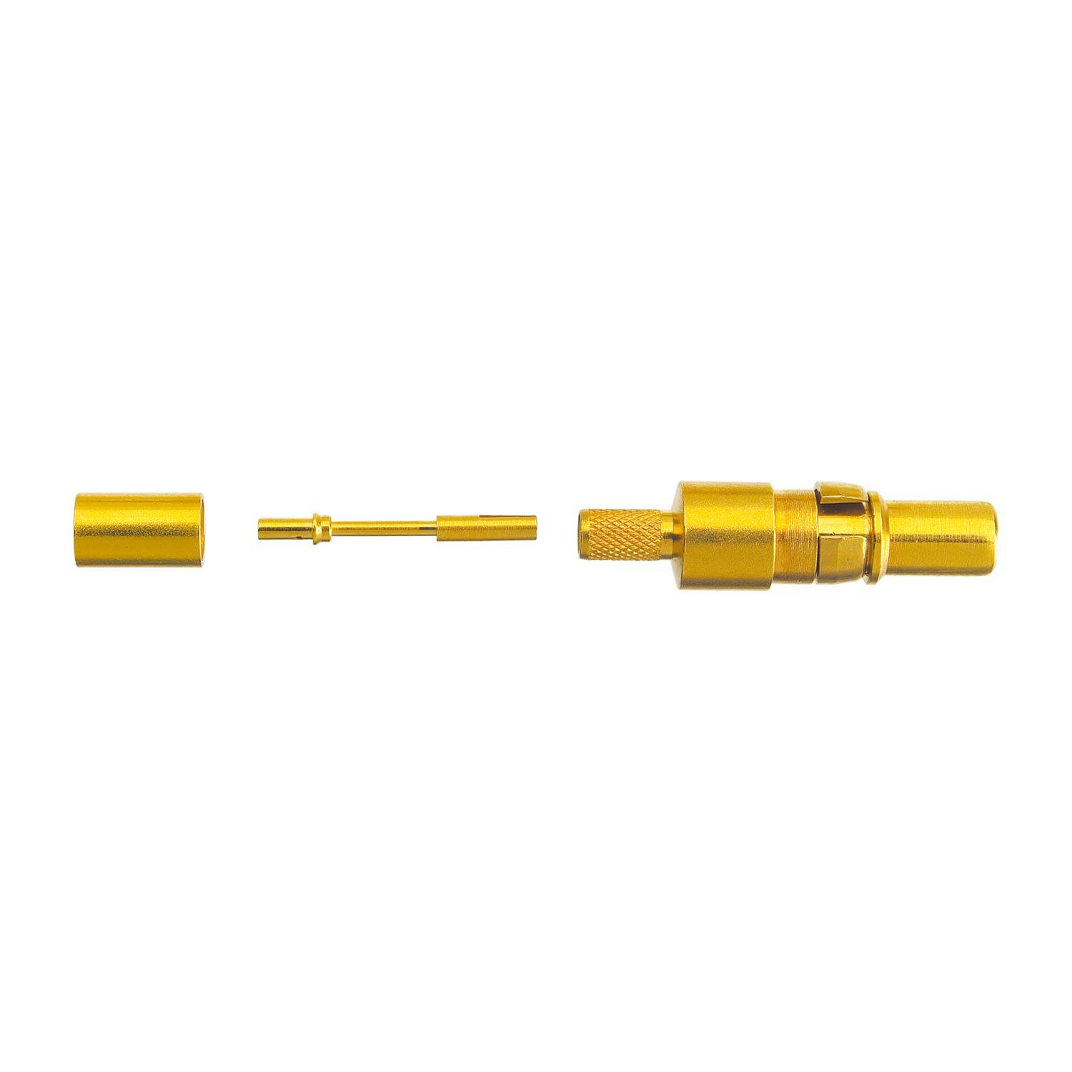 Vergoldeter Koaxial-Kabelstecker zerlegt, zeigt äußere Gehäuse, inneren Kontaktstift und Hauptkörper.