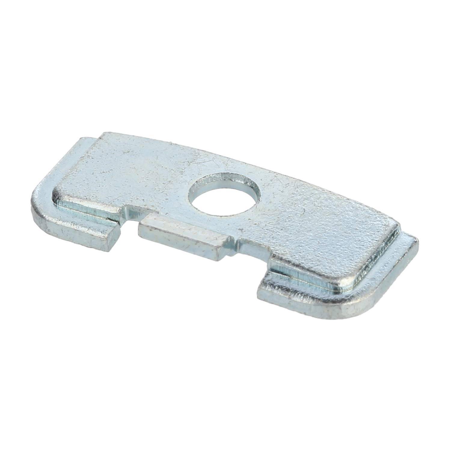 Eine Metallhalterung mit flacher rechteckiger Form, abgerundeten Ecken und einem zentralen Loch, die zum Montieren oder Befestigen von Komponenten verwendet wird.