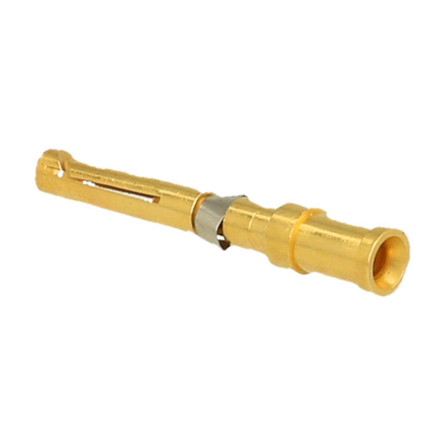 Ein goldener Elektrostecker mit einer zylindrischen Form und einem kleinen Kontaktklemmer, der zur Sicherung elektrischer Verbindungen in Geräten verwendet wird.