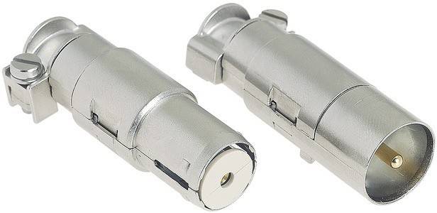 Zwei silberne Koaxialkabel-Steckverbinder mit Zylinderform, ausgestattet mit Außengewinden und einem zentralen Pin, nebeneinander positioniert.