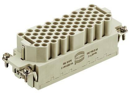 Ein beiger Mehrpolstecker mit mehreren kreisförmigen Anschlüssen, der seitlich mit der Beschriftung 'HARTING' und technischen Spezifikationen versehen ist.