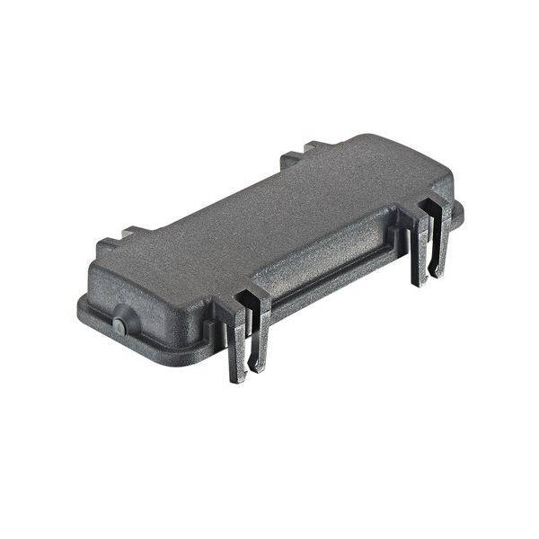 Eine rechteckige Metallabdeckung mit Griff und Verschlussmechanismen, konzipiert für industrielle oder mechanische Anwendungen.