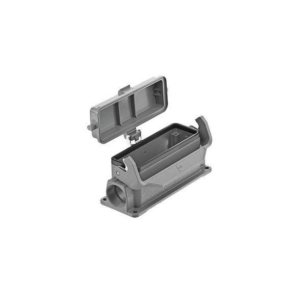 Eine metallische rechteckige Dose mit einem offenen Klappdeckel, geeignet für elektrische Anschlüsse, mit sichtbaren internen Fächern und Befestigungslöchern.