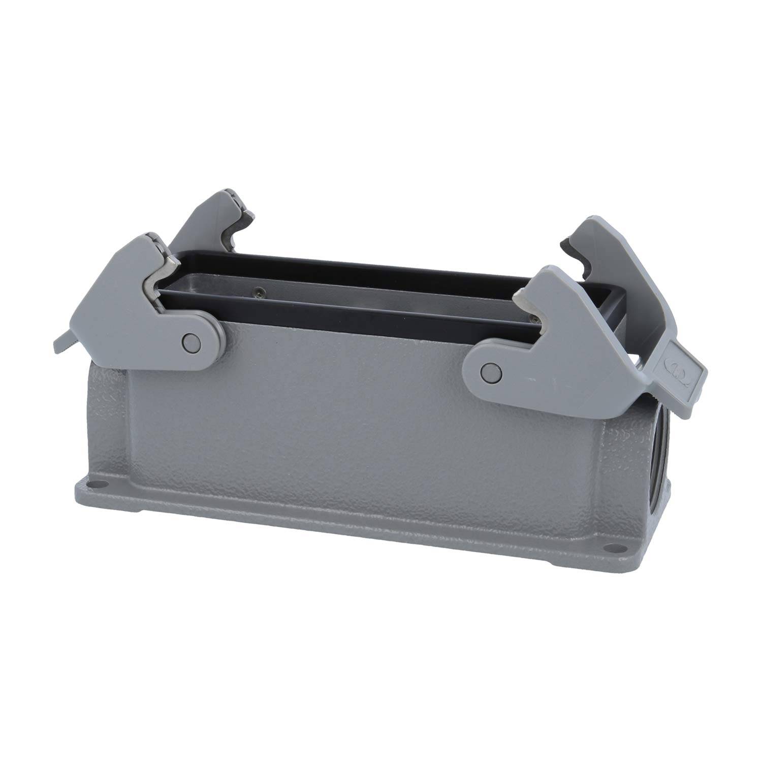 Ein grauer rechteckiger Metallverbinder mit offenen Verriegelungen an beiden Enden, verwendet für industrielle Zwecke.