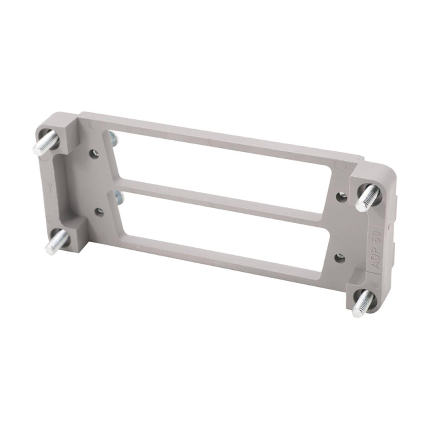 Eine rechteckige Metallmontageklammer mit vier hervorstehenden Bolzen, entwickelt zum Befestigen von Geräten oder Komponenten.