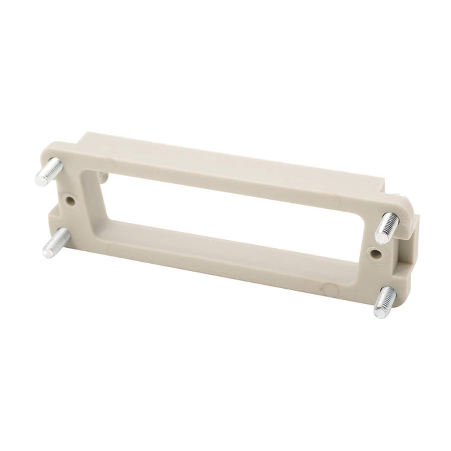 Eine rechteckige beige Halterung mit vier Metallschrauben, die zum Montieren oder zur Unterstützung verwendet wird.