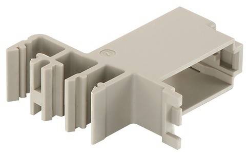 Eine beige Plastikhalterung mit parallelen vertikalen Schlitzen, die zum Montieren oder Befestigen von Gegenständen dient, vor einem weißen Hintergrund.