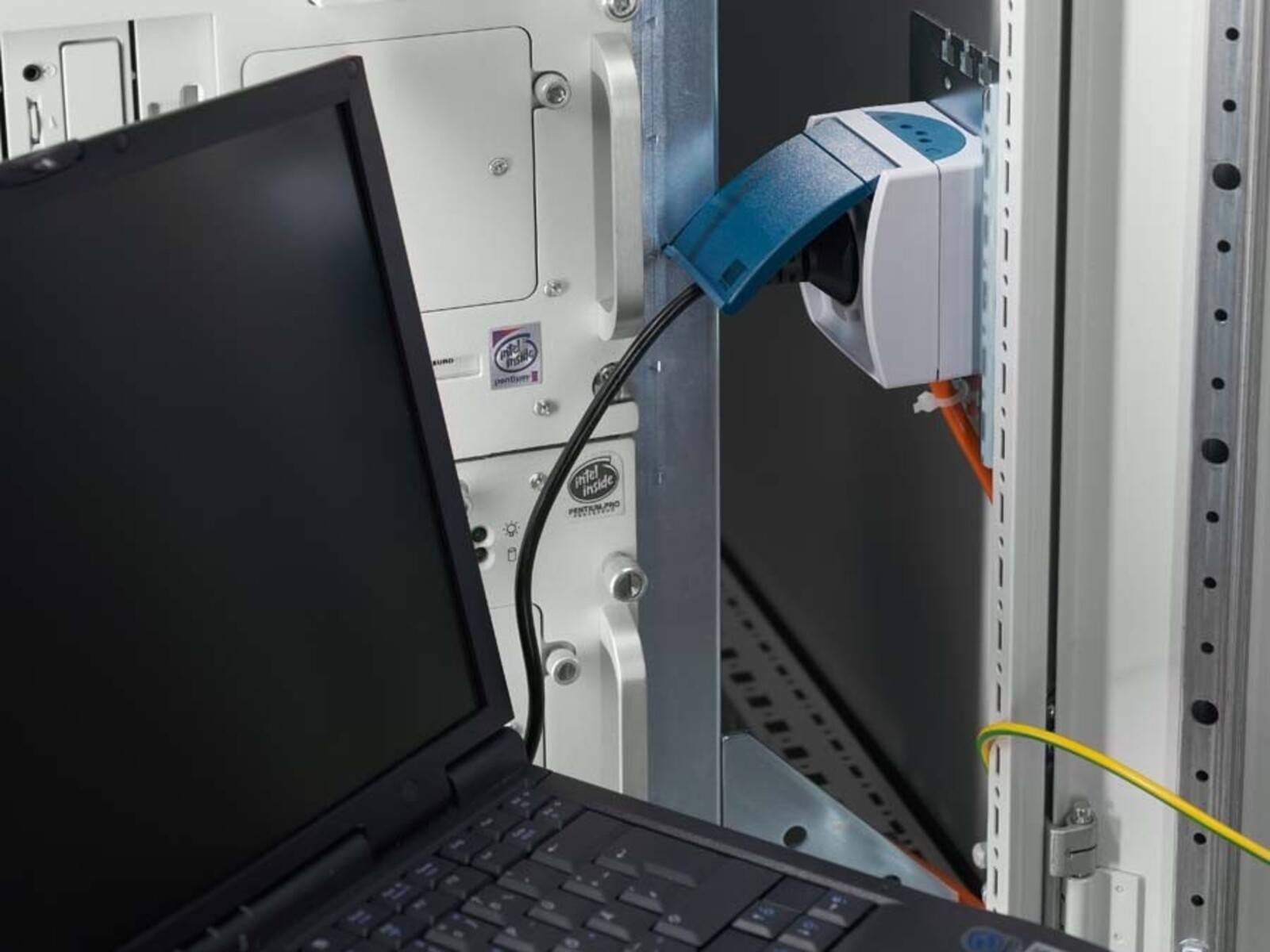 Rittal Servicesteckdose DK 7280.100