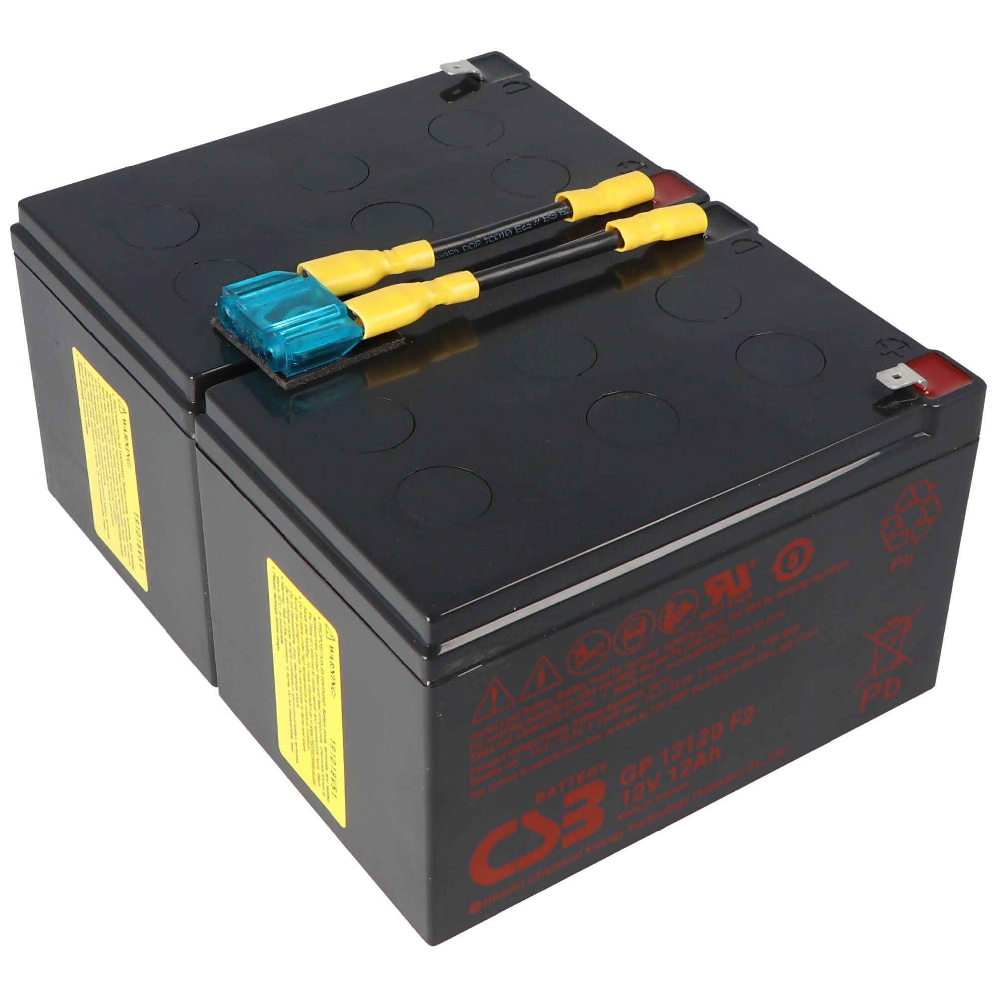 Schwarze wiederaufladbare Batterie mit zwei angebrachten gelb-schwarzen Kabeln und blauem Stecker, gezeigt auf weißem Hintergrund.
