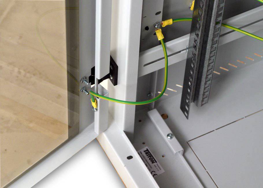 Triton Delta RZ - Schrank - RAL 7035 - 42HE - 48.3 cm (19")