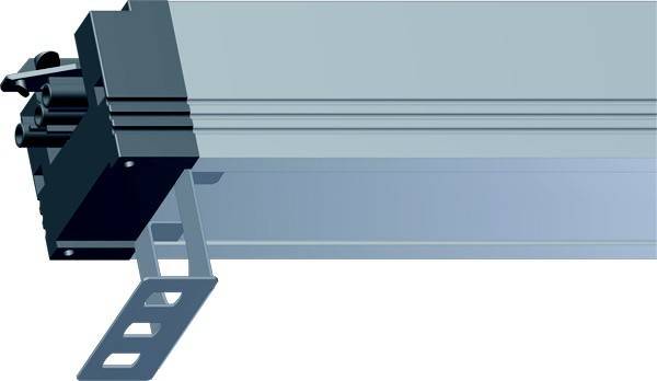 Eine abstrakte Illustration von sich überschneidenden geometrischen Formen in Grau- und Blautönen, die eine Struktur mit horizontaler und vertikaler Ausrichtung zeigt.