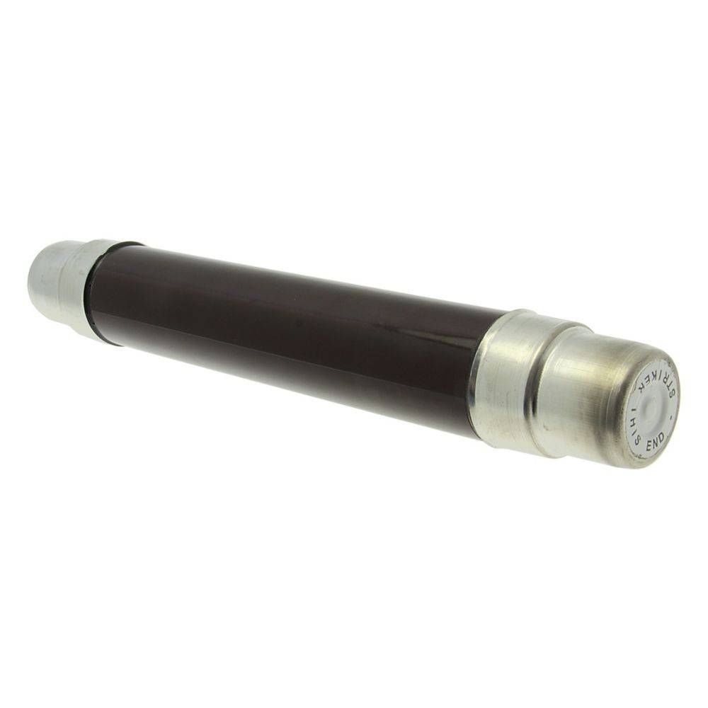Eine braune, zylindrische Sicherung mit Metallendsätzen, die typischerweise in Hochspannungsanwendungen verwendet wird.
