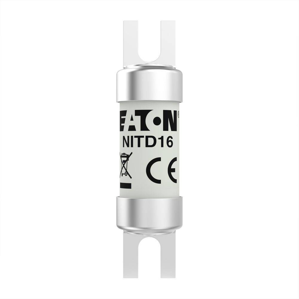Eine zylindrische elektrische Sicherung mit Metallkappen und weißem Körper. Die Beschriftung lautet 'Eaton NITD16'. Sie hat CE- und Recycling-Symbole.