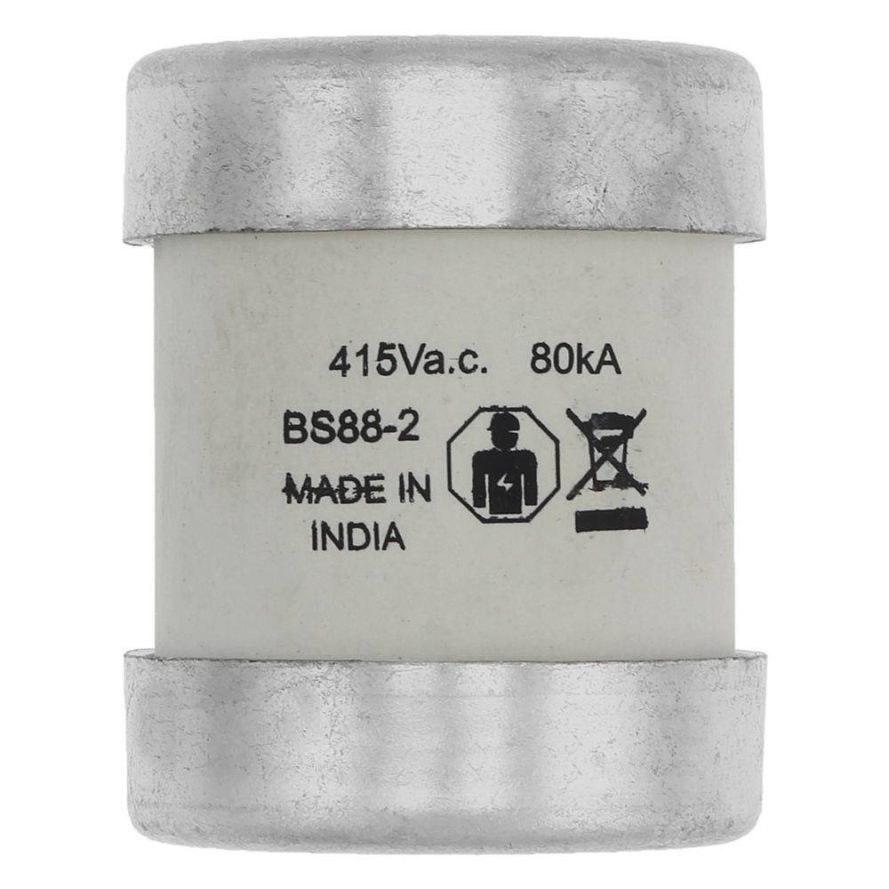 Eine zylindrische elektrische Sicherung mit der Beschriftung '415V a.c. 80kA BS88-2 MADE IN INDIA.