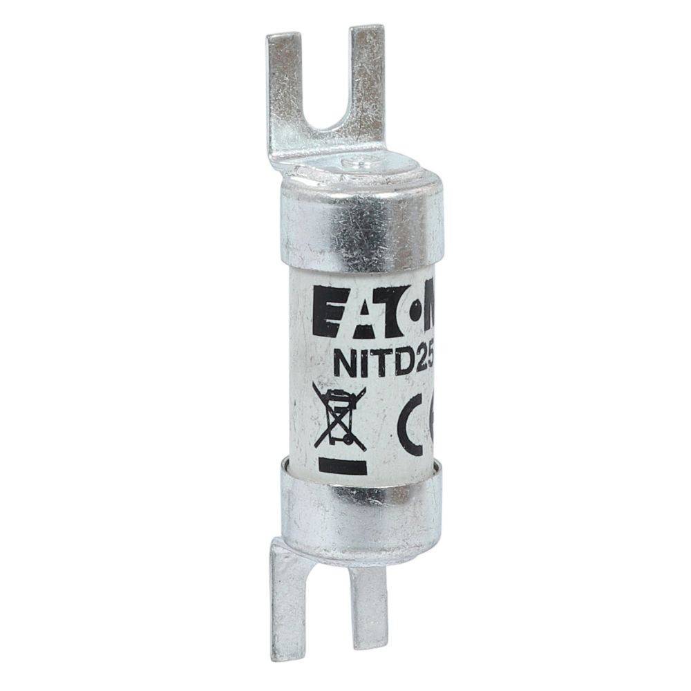 Eine silberne zylindrische elektrische Sicherung mit der Aufschrift 'Eaton NITD25', mit Anschlussbolzen an jedem Ende zur Verbindung, vor einem neutralen Hintergrund.
