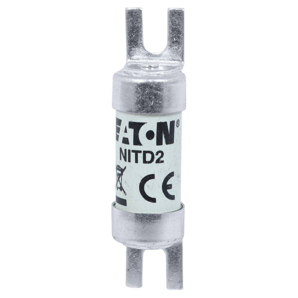 Eine zylindrische weiße Sicherung mit dem Aufdruck 'EATON NITD2' und CE-Kennzeichnung, die an beiden Enden zwei Metallstifte zur elektrischen Schutzschaltung aufweist.