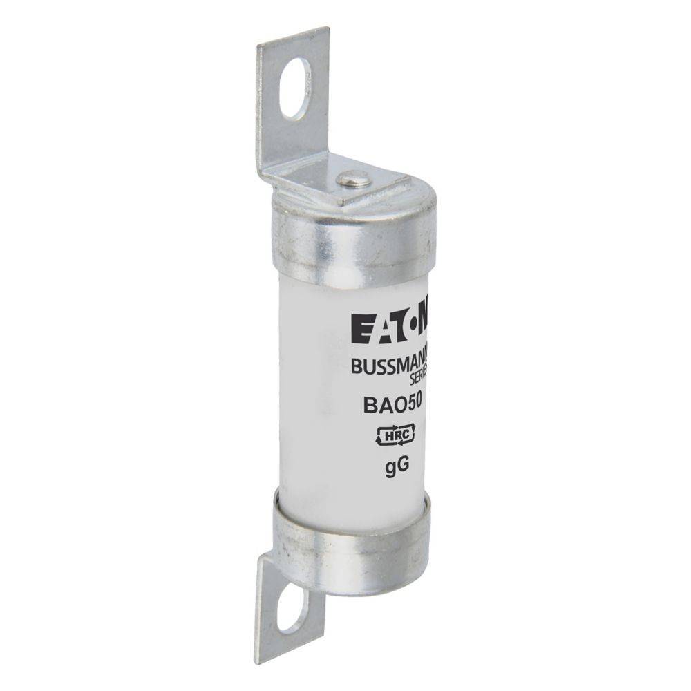 Eine Zylinder-Sicherung mit Metallenden und Befestigungsbügeln, beschriftet mit ‚Eaton Bussmann Serie', mit ‚BAO50' und ‚gG'.