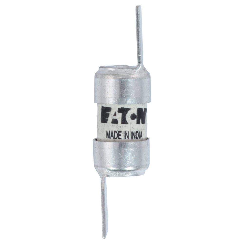 Eine zylindrische silberne elektrische Komponente mit der Aufschrift 'Eaton' und 'Made in India', die an jedem Ende zwei hervorstehende Metallanschlüsse aufweist.