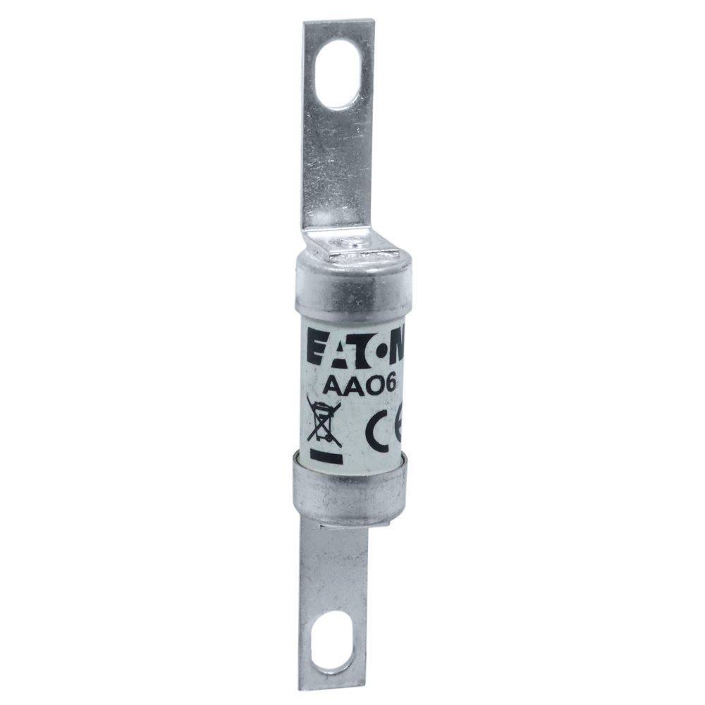 Eine zylindrische elektrische Sicherung mit Metallanschlüssen, gekennzeichnet mit 'EATON AA06'.