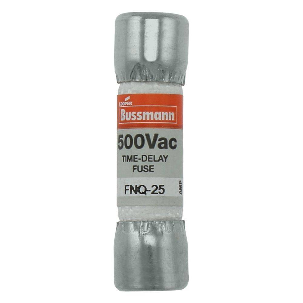 Eine 500Vac Zeitverzögerungssicherung, gekennzeichnet als 'Cooper Bussmann FNQ-25'. Sie ist zylindrisch mit Metallendkappen und einem orange-weißen Etikett, das die Spezifikationen anzeigt.