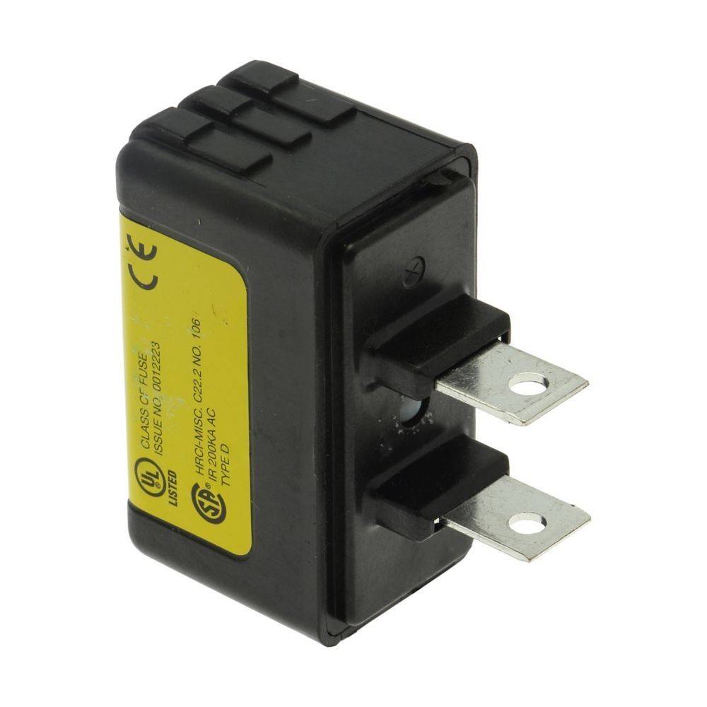 Ein schwarzer rechteckiger elektrischer Adapter mit zwei hervorstehenden Metallstiften und einem gelben Etikett mit Sicherheitszertifizierungen und Spezifikationen.