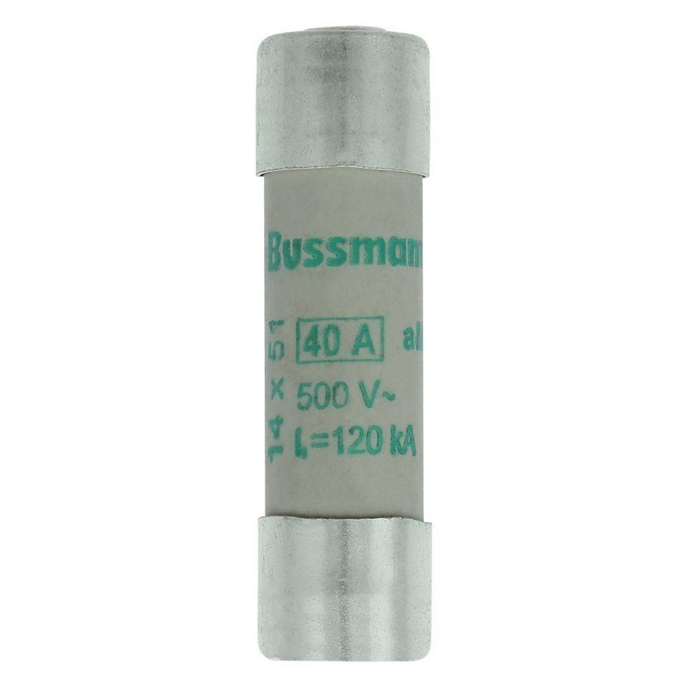 Eine weiße zylindrische Sicherung mit metallischen Endkappen, beschriftet mit „Bussmann 40A 500V l=120kA