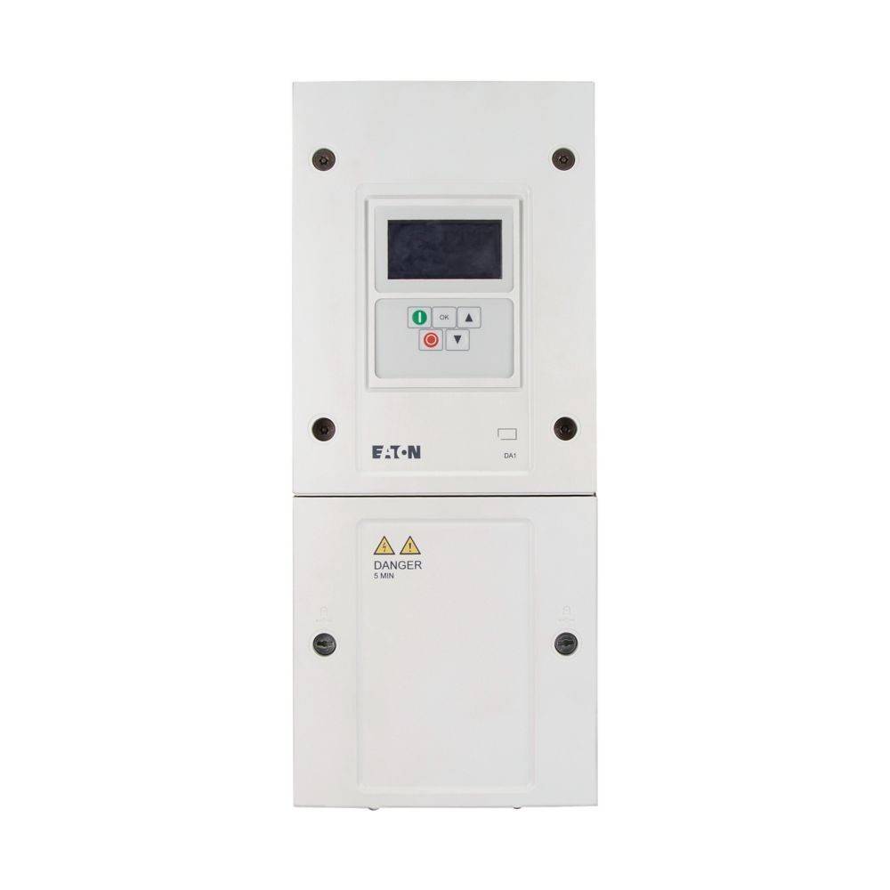 Elektrische Steuereinheit mit digitalem Display und Tasten, auf dem 'EATON' zu sehen ist. Ein 'GEFAHR'-Etikett warnt vor elektrischen Gefahren.