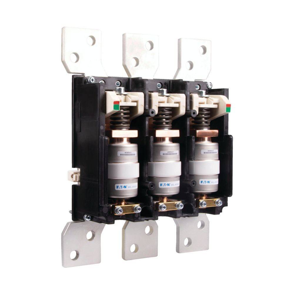 Dreipol-Sicherungslasttrennschalter mit drei montierten Sicherungen zum Schutz elektrischer Stromkreise.