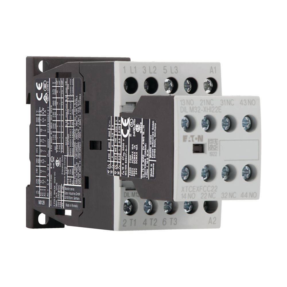 Ein elektrischer Schütz mit beschrifteten Anschlüssen zur Verbindung von Steuerkreisen. Mehrere Spezifikationen sind auf seiner Oberfläche gedruckt.