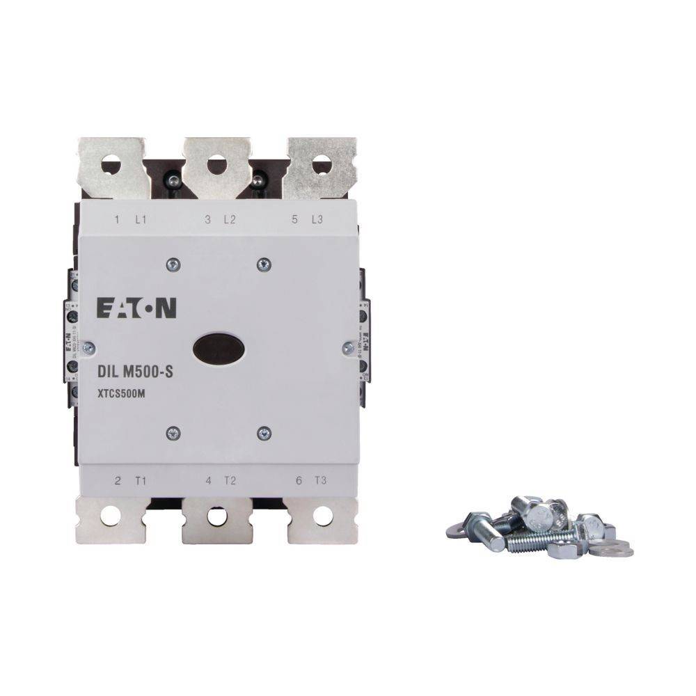 EATON DIL M500-S XTC5560M' Schütz mit sichtbaren Anschlüssen. Rechts neben dem Gerät befindet sich ein Satz Schrauben.