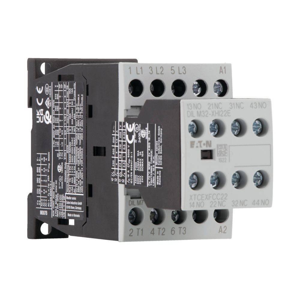 Elektrischer Schütz mit beschrifteten Anschlüssen, Teilenummer XCTGXFC22C, weist ein schwarz-weißes Design mit mehreren Schraubanschlüssen auf.
