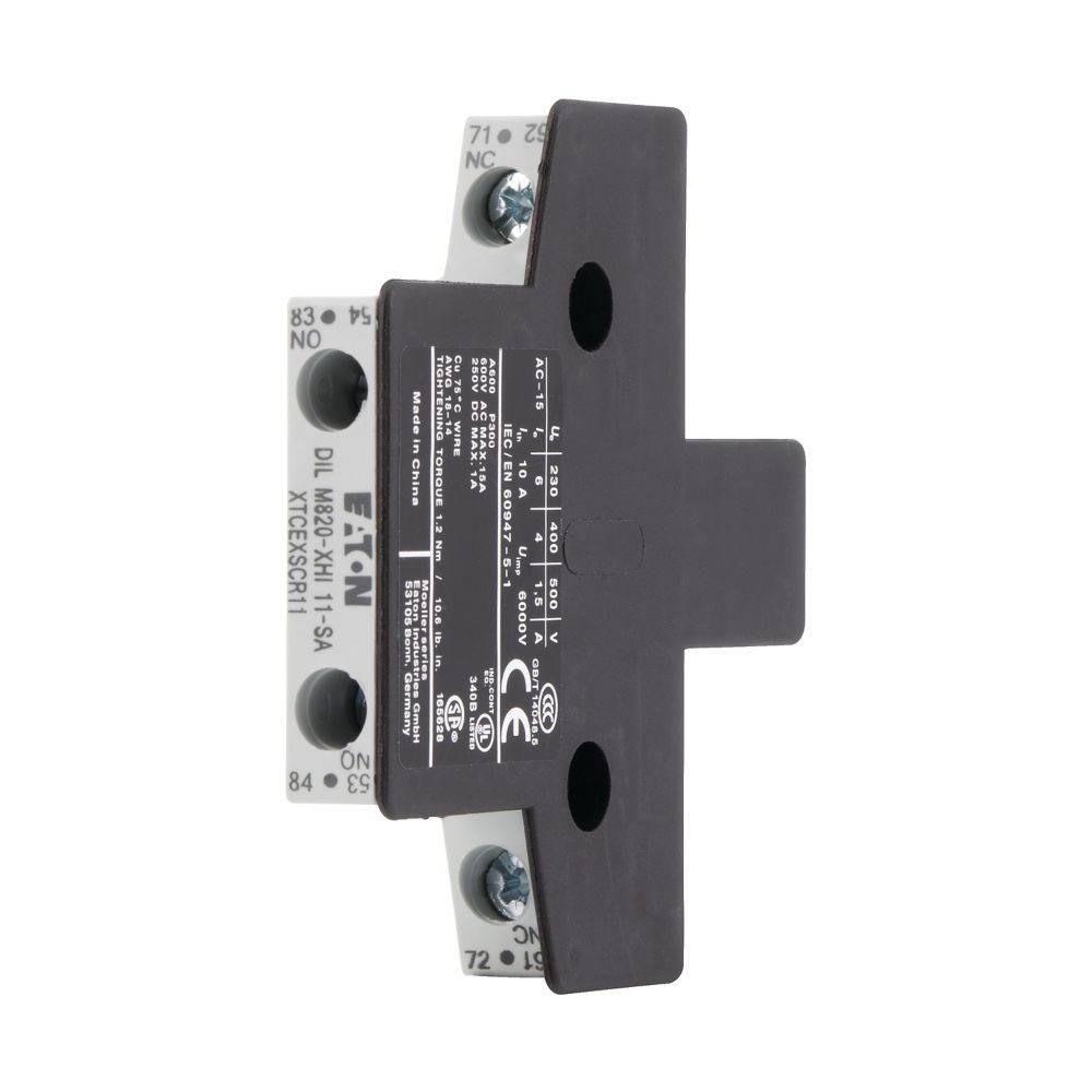 Ein schwarzer Eaton Hilfsschalterblock mit der auf seiner Oberfläche gedruckten Modellnummer 'DIL M22-XHI11-SA' und Anschlussdetails.