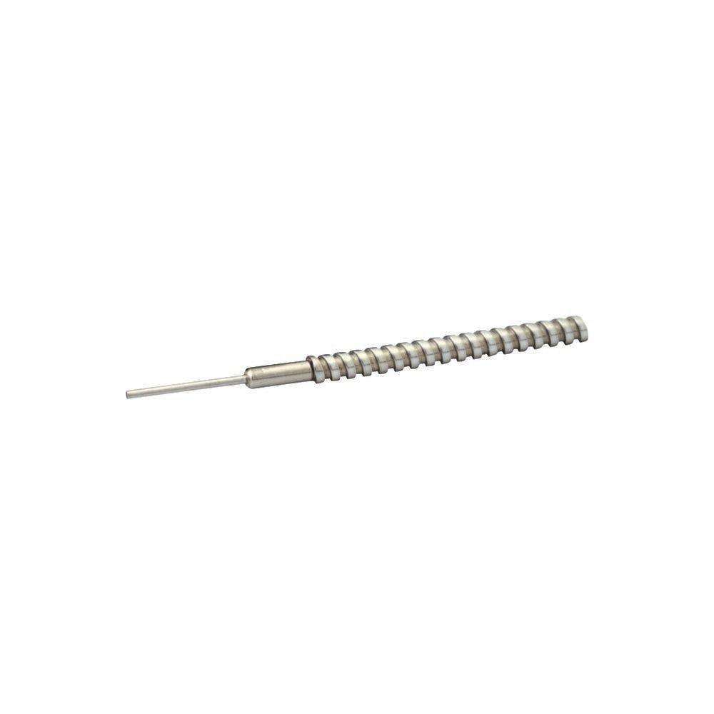 Eine gewickelte Metallbürste mit einem schlanken Griff, die zum Reinigen kleiner Räume wie Rohre oder enge Öffnungen verwendet wird.