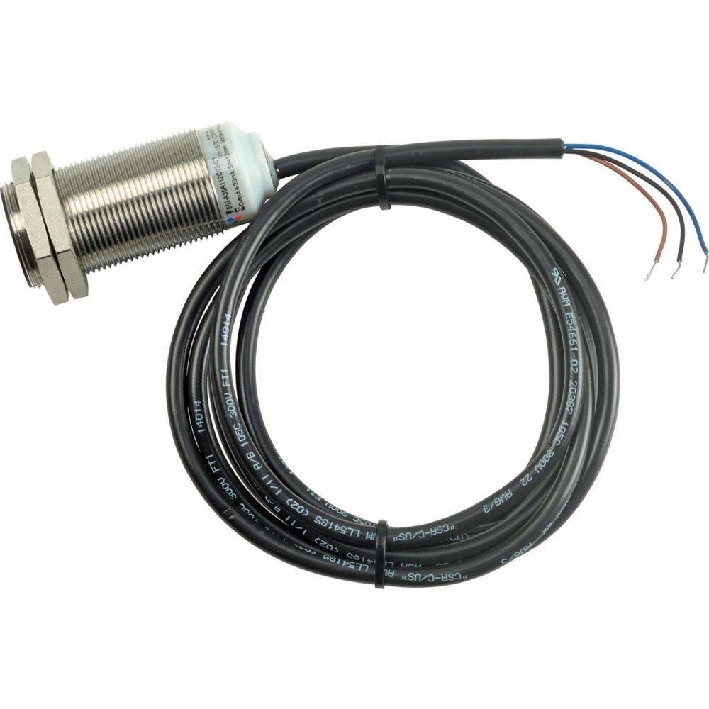 Ein zylindrischer metallischer induktiver Näherungssensor mit einem schwarzen Kabel, der blaue, braune und schwarze Drähte zeigt, der zur Erkennung von Metallobjekten verwendet wird.