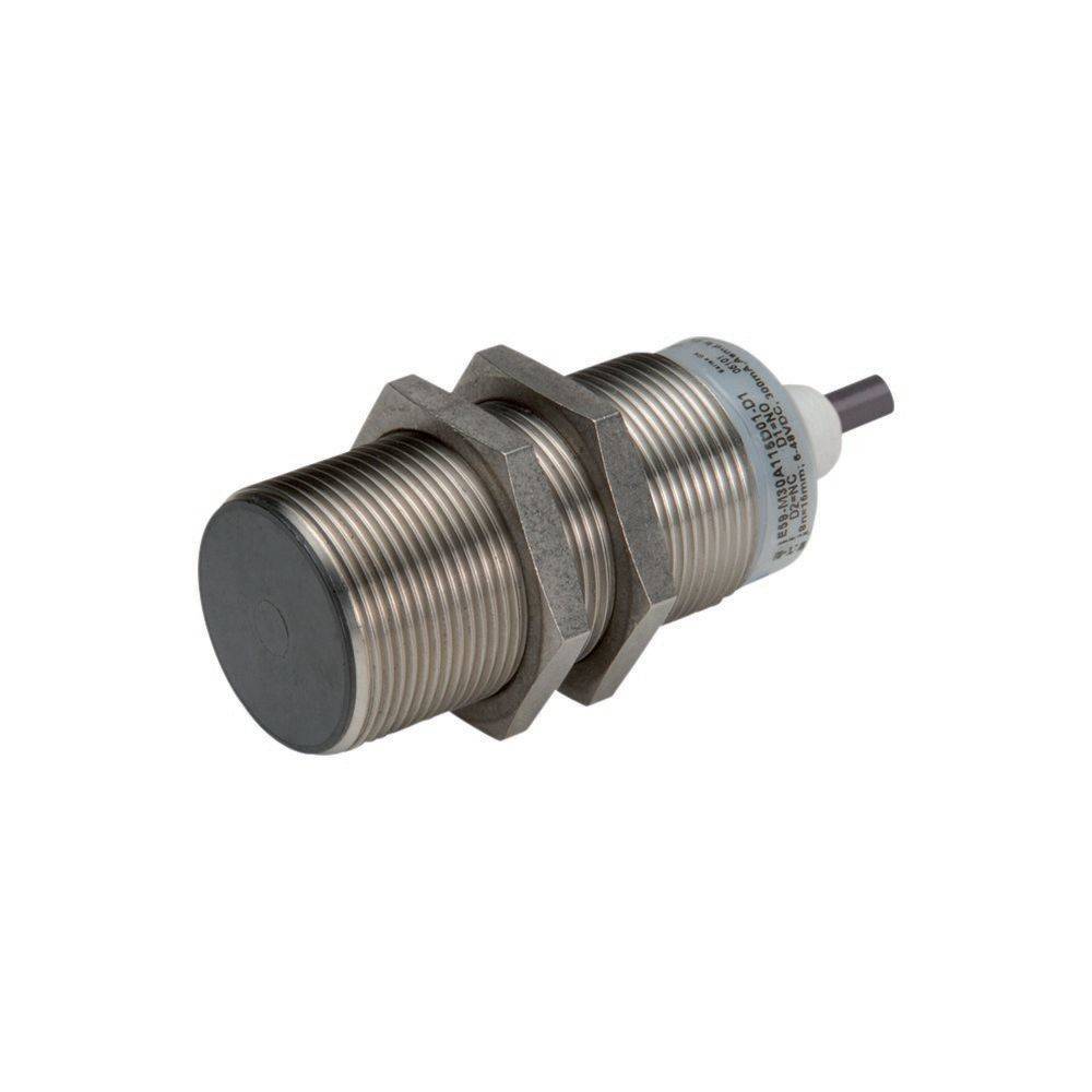 Ein zylindrischer Metallsensor mit Gewindebohrungen und einem flachen Enddeckel, der zur Näherungserkennung in industriellen Anwendungen verwendet wird.