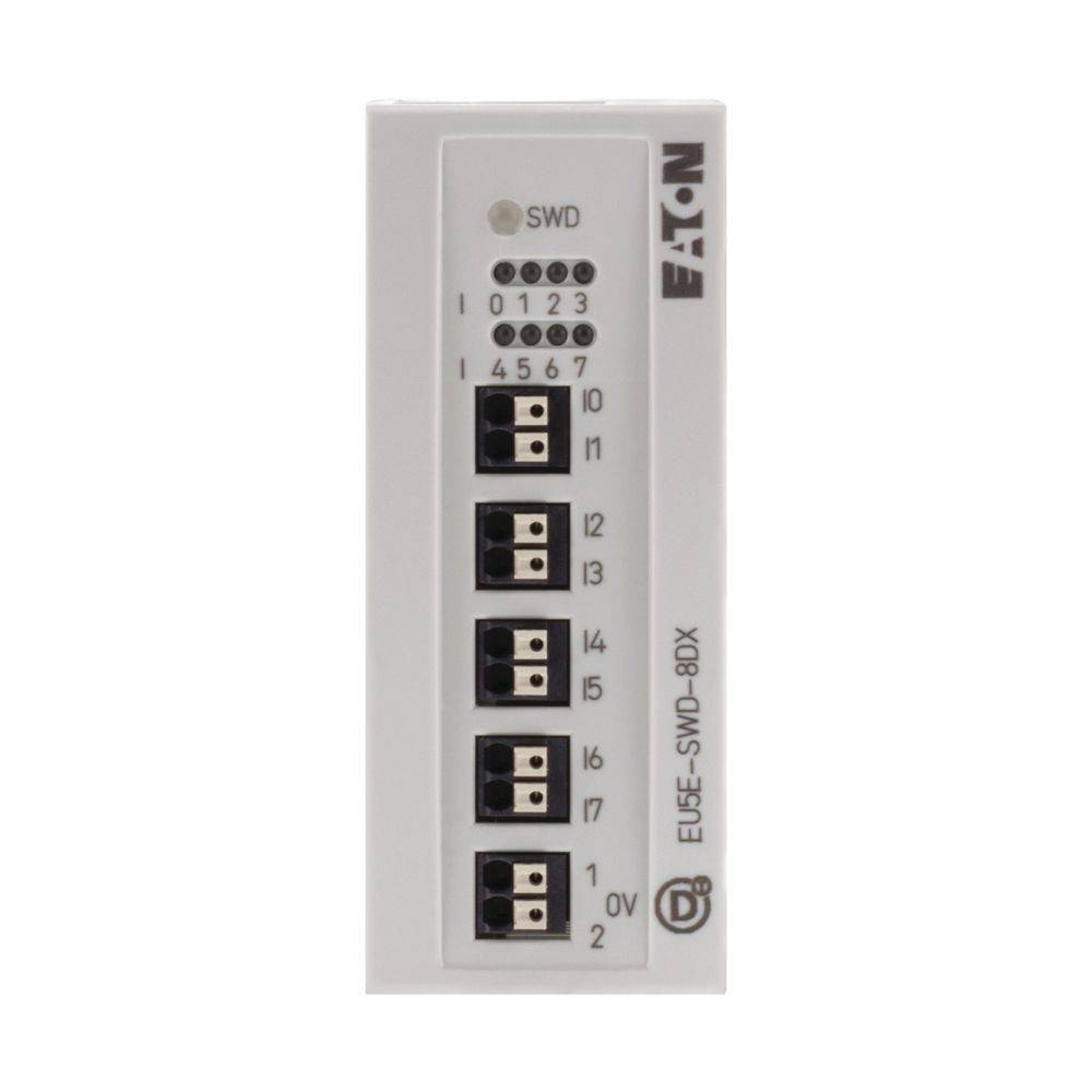 Elektrische Komponente mit der Bezeichnung 'EATON', ausgestattet mit einer Reihe von Anschlussports, die mit SWD, I0 bis I7 und Stromversorgung (0V, 24V) beschriftet sind.