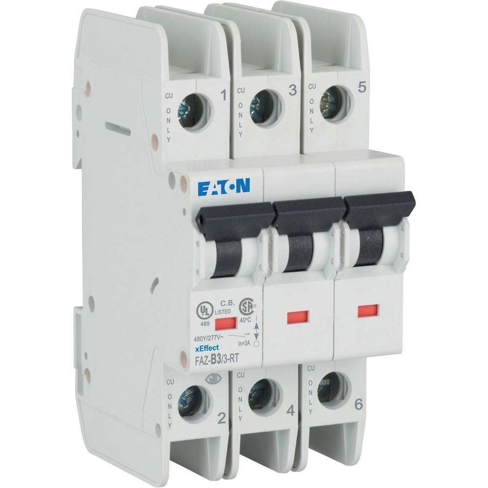 Dreipol-Leistungsschalter mit gekennzeichneten Anschlüssen 1-6. Ausgelegt für 480Y/277V, 40A. Gekennzeichnet mit UL- und IEC-Zertifizierungen.