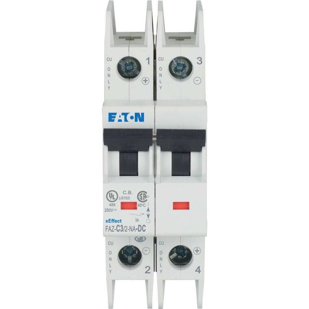 Eaton Doppelpol-Leistungsschalter des Modells 'FAZ-C32', mit einer Nennspannung von 250V. 'UL' gelistet, mit Symbolen, die die ausschließliche Verwendung von Kupfer anzeigen.