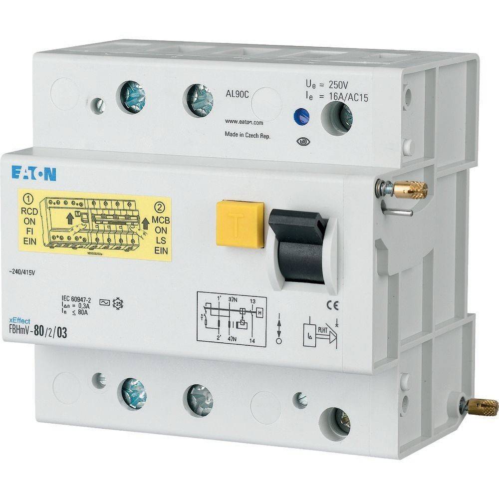 Eaton-Elektro-Leistungsschalter mit gelbem Kippschalter und technischen Spezifikationen.