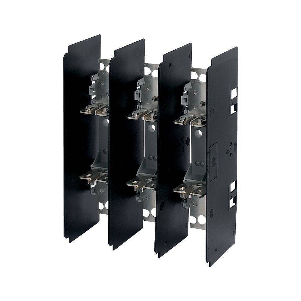 Eine schwarze elektrische Komponente mit drei Schaltern, die zur Installation in einem elektrischen System vorgesehen ist, von einer Seitenansicht gezeigt.
