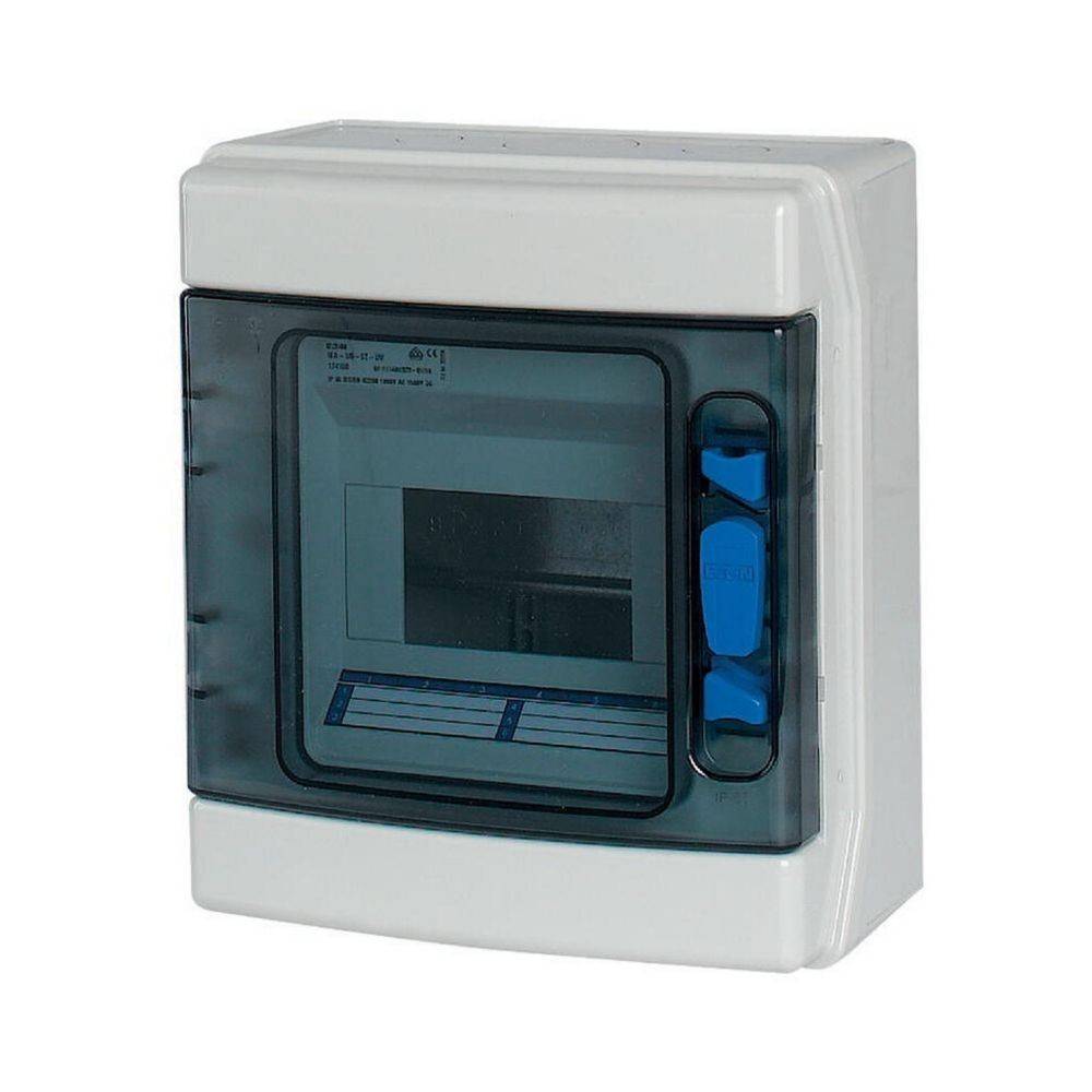 Elektrische Verteilerdose mit transparenter Abdeckung und blauem Verschluss, verwendet zur Unterbringung von Sicherungsautomaten oder elektrischen Anschlüssen.
