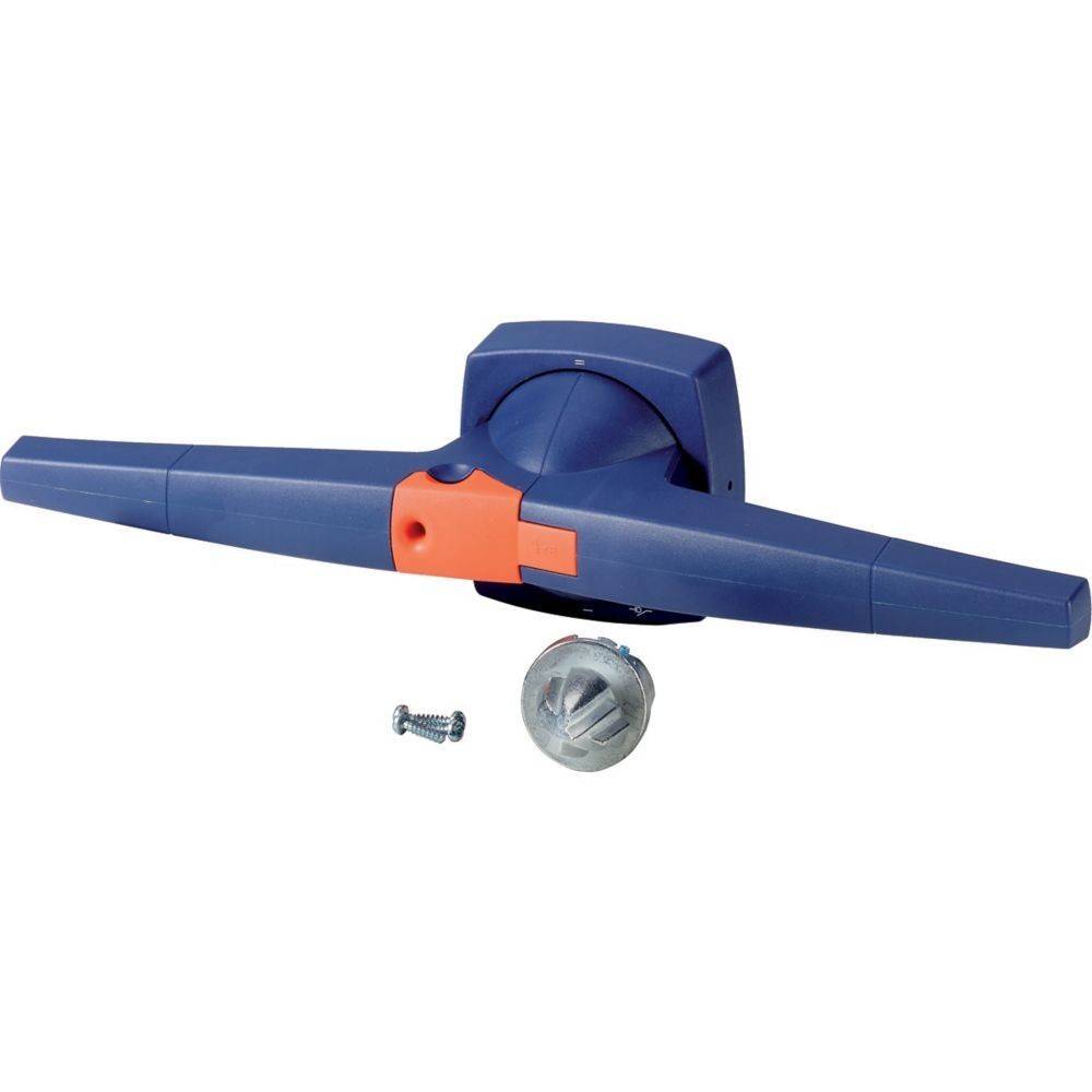 Ein blau-orangener Rotationssprinkler mit einer Metalldüse und Schraube, der für die Bewässerung von Gärten oder Rasen konzipiert ist.