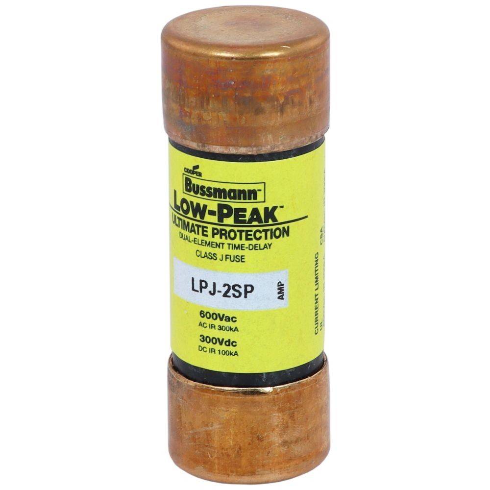 Ein zylindrischer Bussmann Low-Peak Sicherungseinsatz mit der Beschriftung „Ultimativer Schutz, Dual-Element Zeitverzögert, LPJ-2SP, 600Vac, 30Vdc, Klasse J