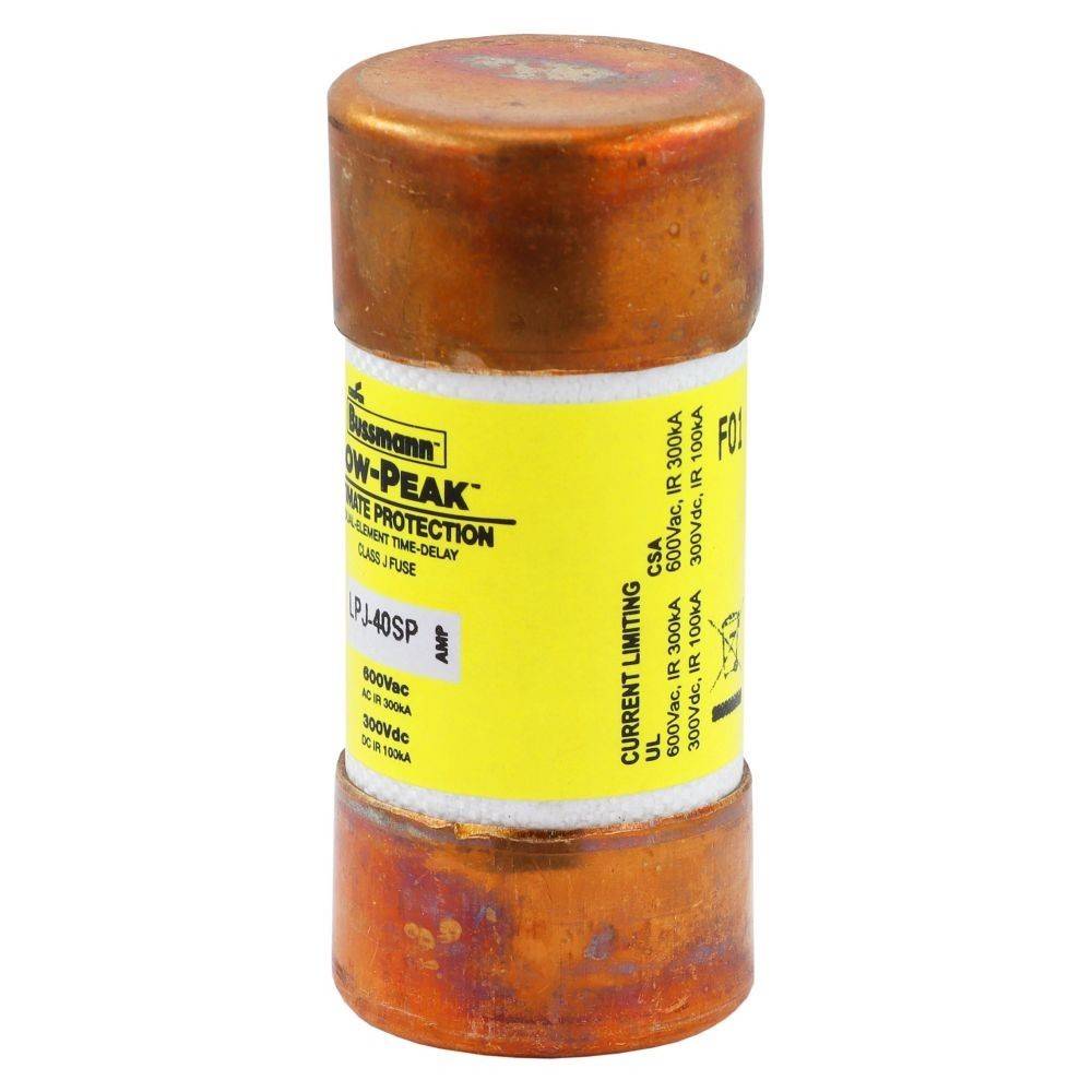 Eine zylindrische orangefarbene Sicherung mit einem gelben Etikett, beschriftet mit 'LOW-PEAK' und 'LPJ-40SP' von Bussmann, ausgelegt für 600 Volt und 40 Ampere.