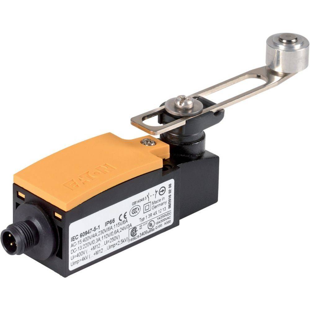 Ein Grenztaster mit einem gelben Betätiger und einem Rollenhebel, versehen mit elektrischen Nennwerten und Informationen zur Einhaltung von Normen.