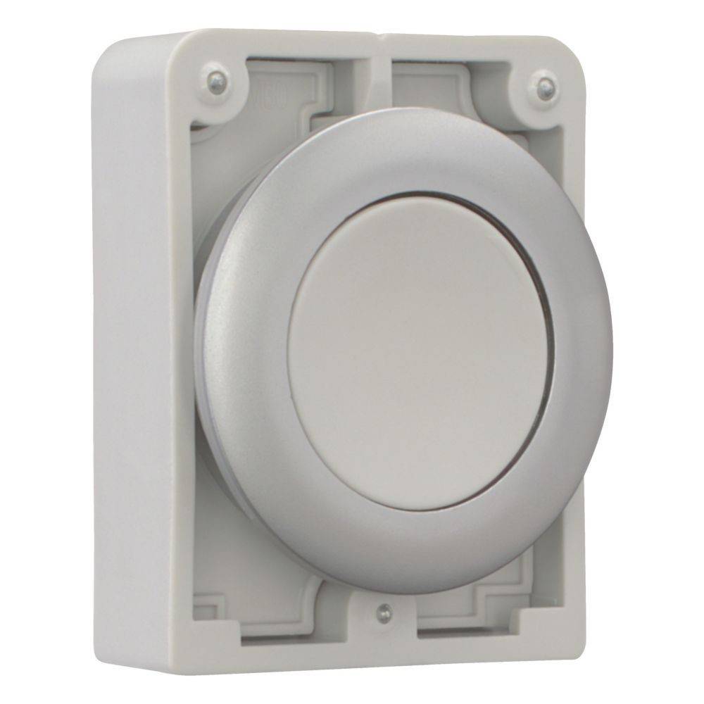 Ein quadratischer, silberner Dimmer-Schalter mit einer kreisrunden Skala, an einer weißen Wand montiert.