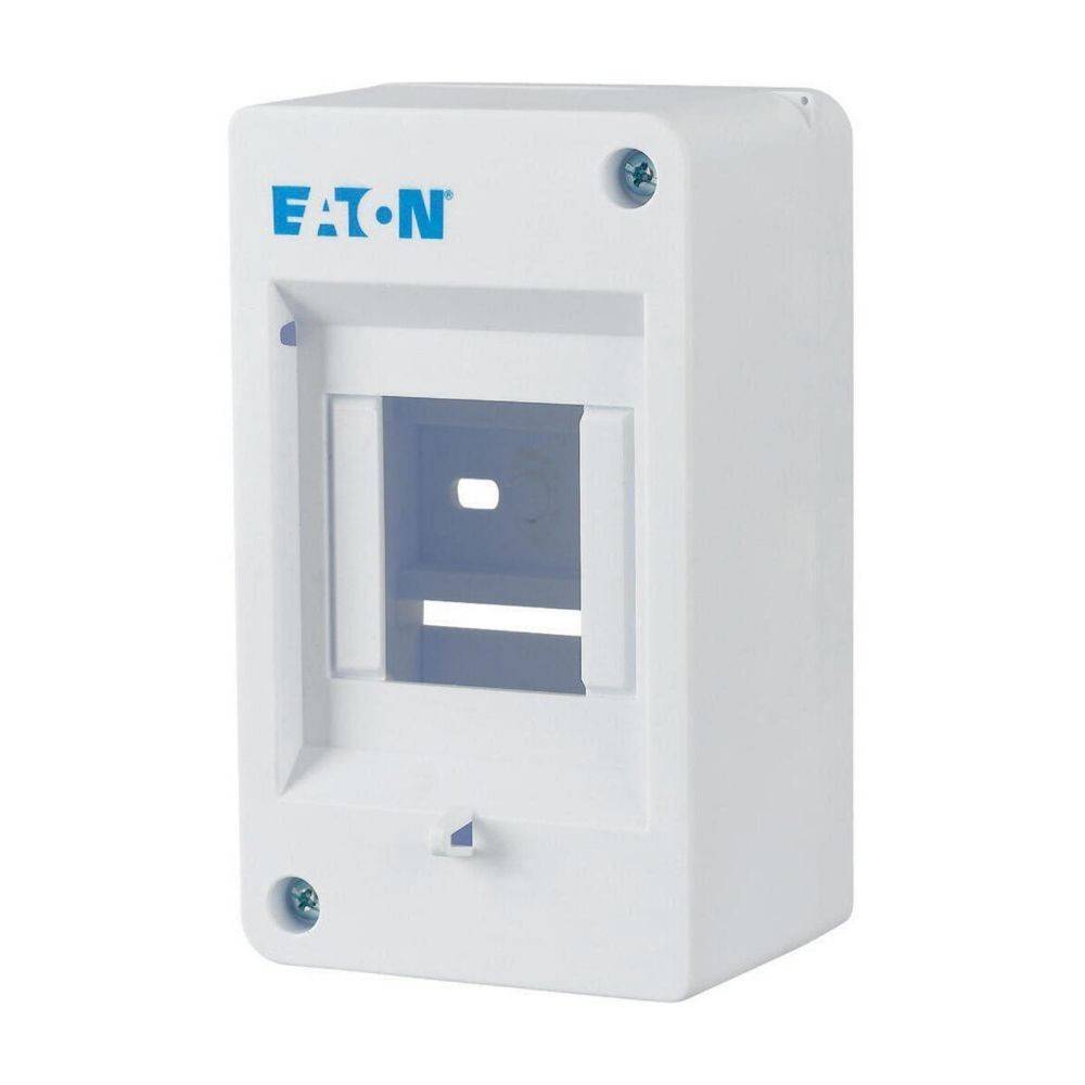 Eine weiße Wandmontage-Elektroverteilerdose mit dem Logo 'EATON', das in blauer Farbe oben links auf der Oberfläche gedruckt ist.